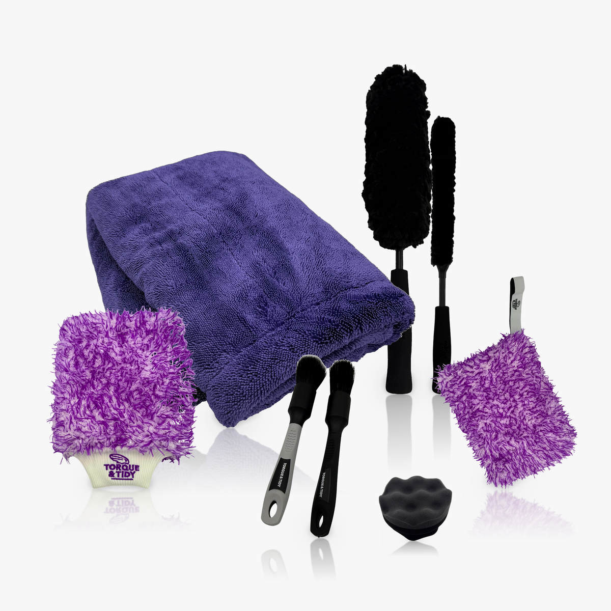 The Purple Accessories Bundle: Dry Towel, wash mitt, wash pad, wheel wands, detailing brushes and tyre applicator