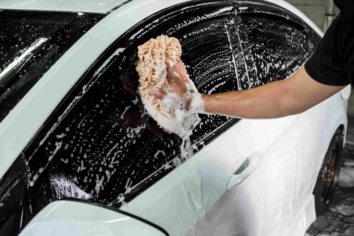 Crystal Clear: The Ultimate Guide to Car Window Glass Cleaning